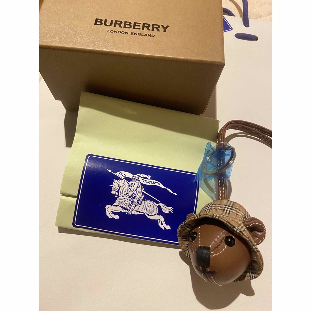 BURBERRY(バーバリー)のバーバリー BURBERRY キーホルダー トーマスベア 2023年秋冬新作 レディースのファッション小物(キーホルダー)の商品写真