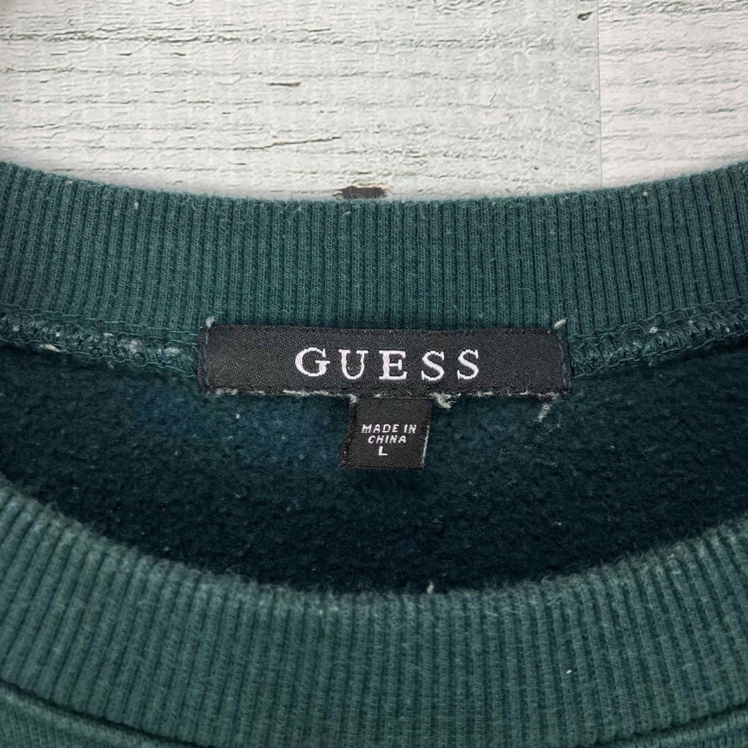 GUESS(ゲス)のGUESS ゲス 刺繍 ビッグロゴ グリーン プルオーバースウェット トレーナー メンズのトップス(スウェット)の商品写真