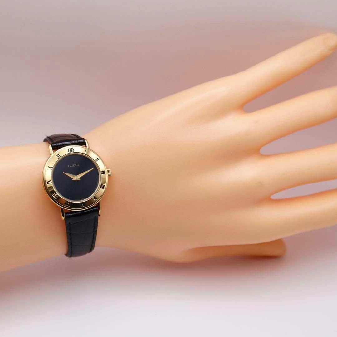 Gucci(グッチ)の美品！GUCCI ローマンベゼル ゴールド ラウンド レディース腕時計 510 レディースのファッション小物(腕時計)の商品写真