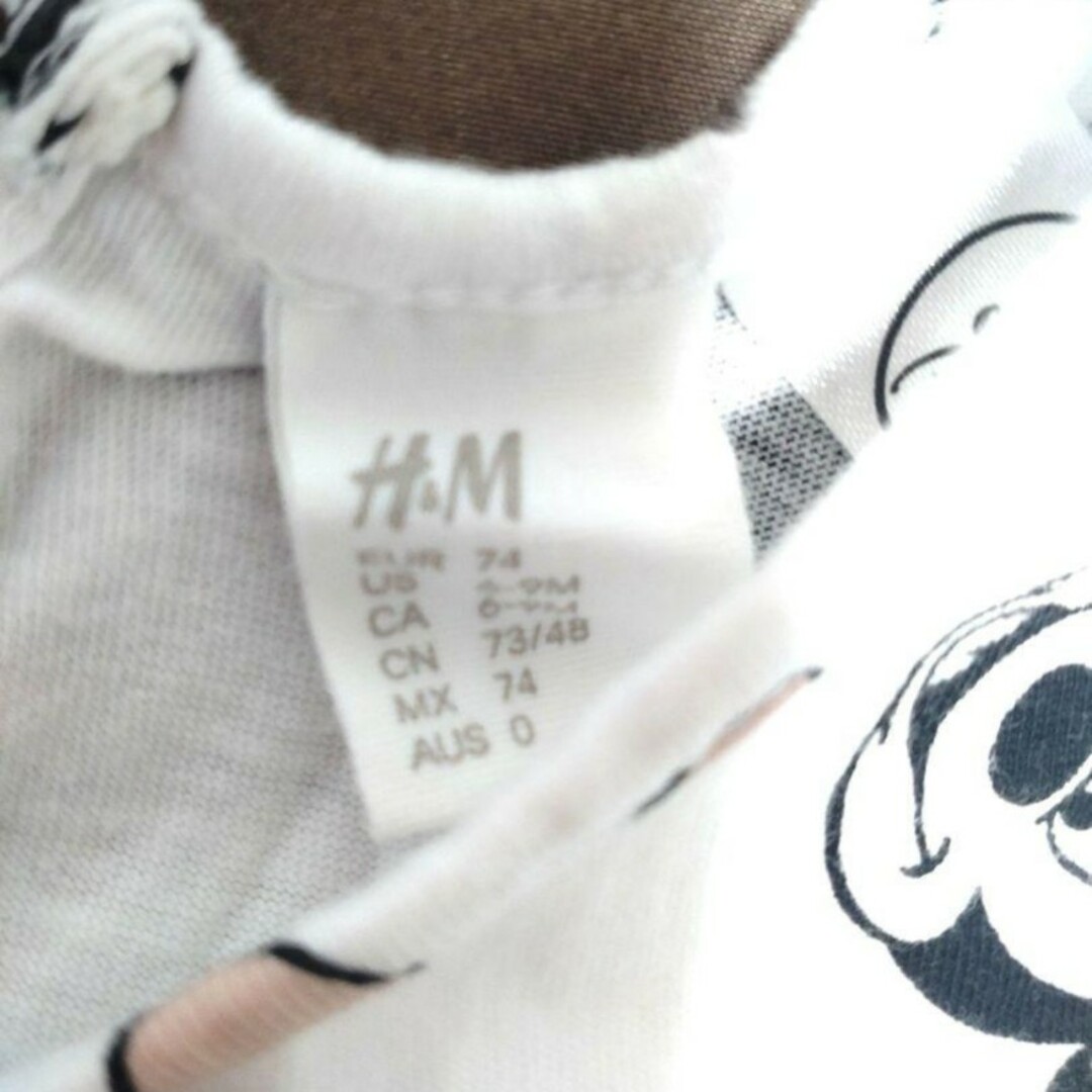 H&M(エイチアンドエム)の「売切価格」ミニー柄Tシャツ75cm キッズ/ベビー/マタニティのベビー服(~85cm)(Ｔシャツ)の商品写真