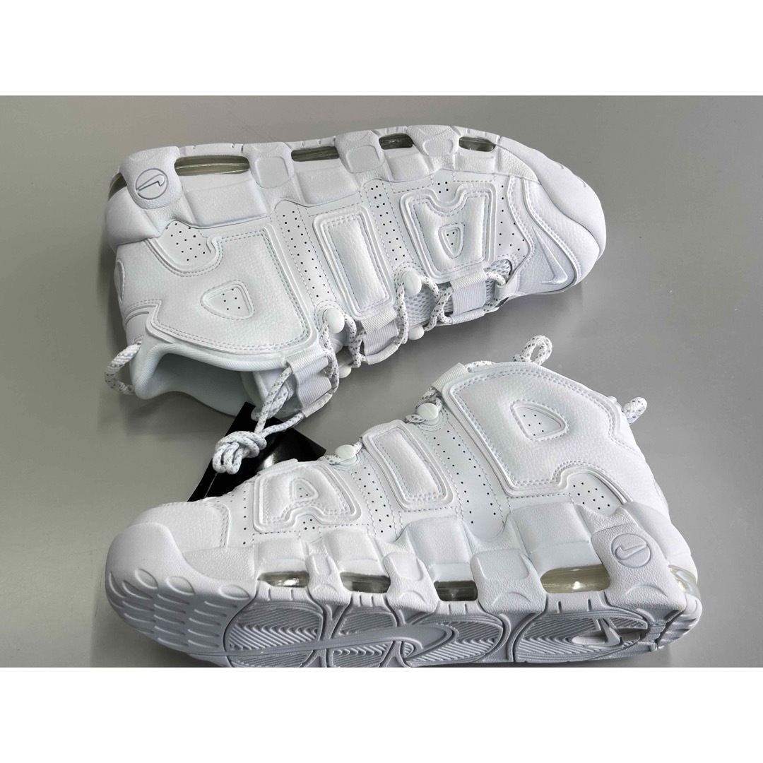 NIKE(ナイキ)の27cm Nike Air More Uptempo エアモアアップテンポ 白 メンズの靴/シューズ(スニーカー)の商品写真