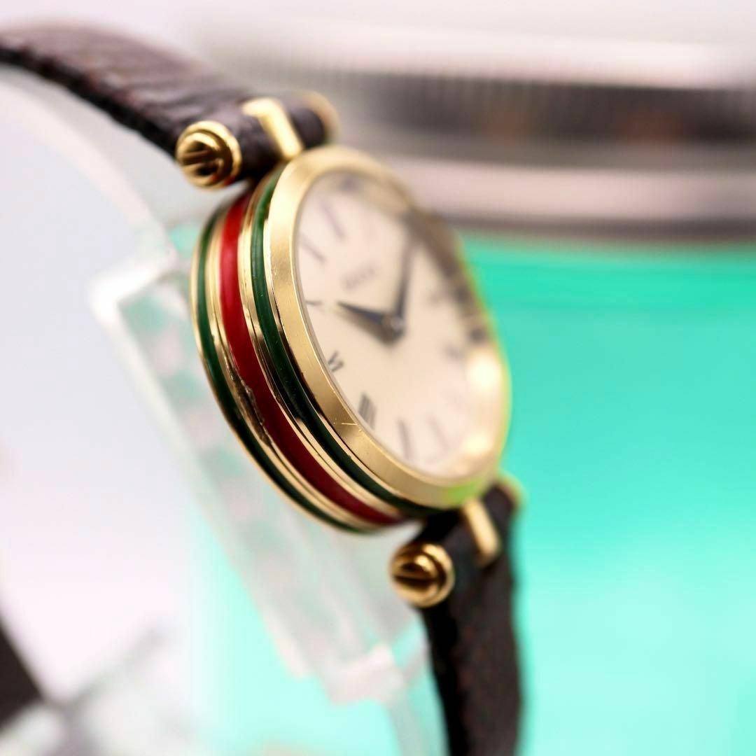 Gucci(グッチ)のGUCCI サイドシェリーライン ゴールド クォーツ レディース腕時計 519 レディースのファッション小物(腕時計)の商品写真