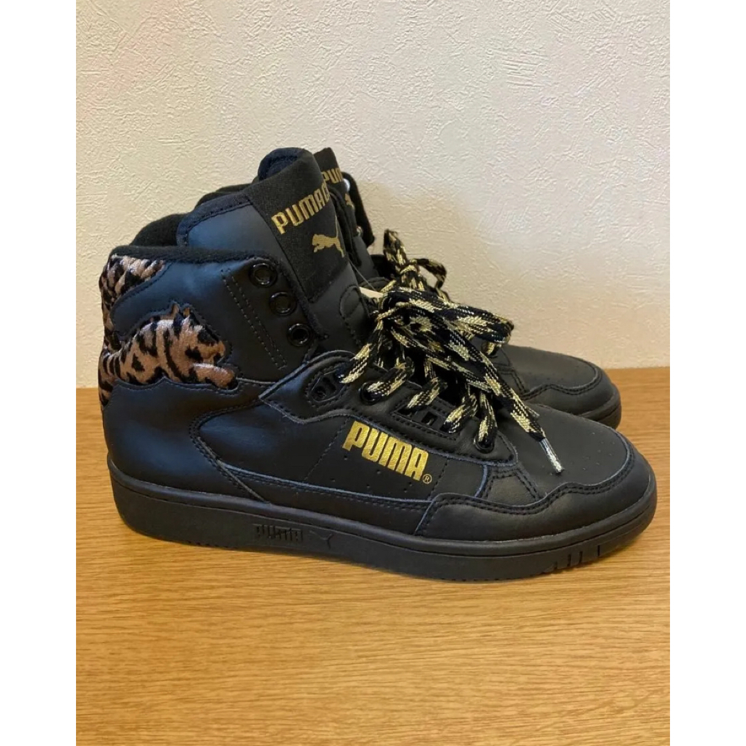 PUMA(プーマ)の☆新品 PUMA CAT LPD black-team gold 24cm  レディースの靴/シューズ(スニーカー)の商品写真