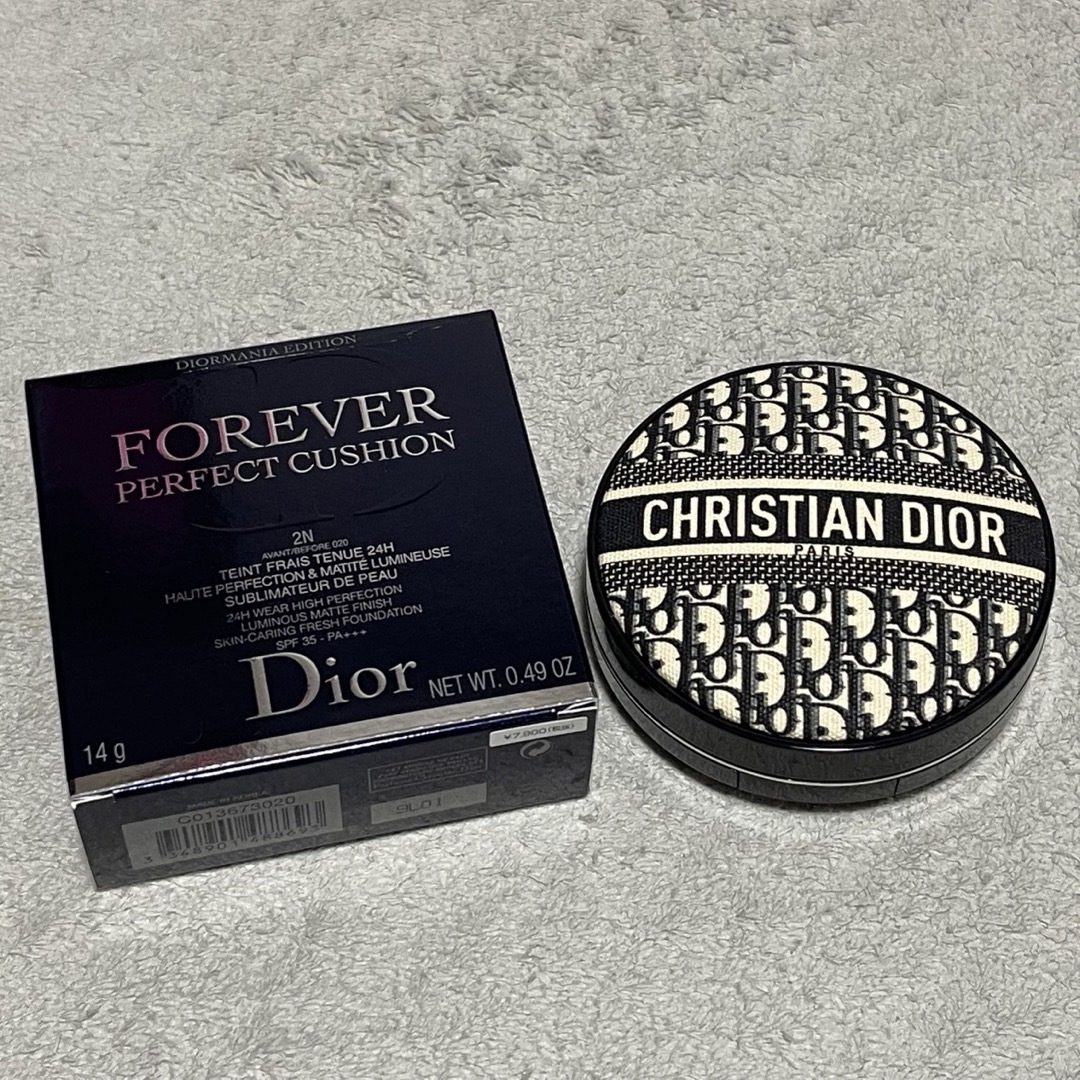 Dior(ディオール)のDior  ディオール オブリーク柄 クッションファンデケース コスメ/美容のベースメイク/化粧品(ファンデーション)の商品写真