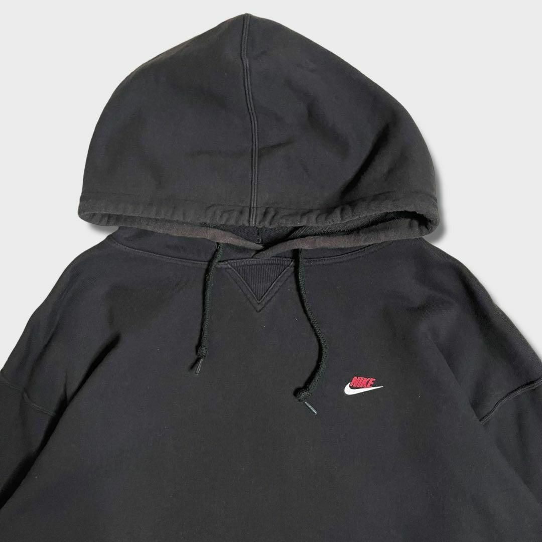 NIKE(ナイキ)のNIKE　ナイキ　パーカー　ワンポイント　シンプル　ブラック その他のその他(その他)の商品写真