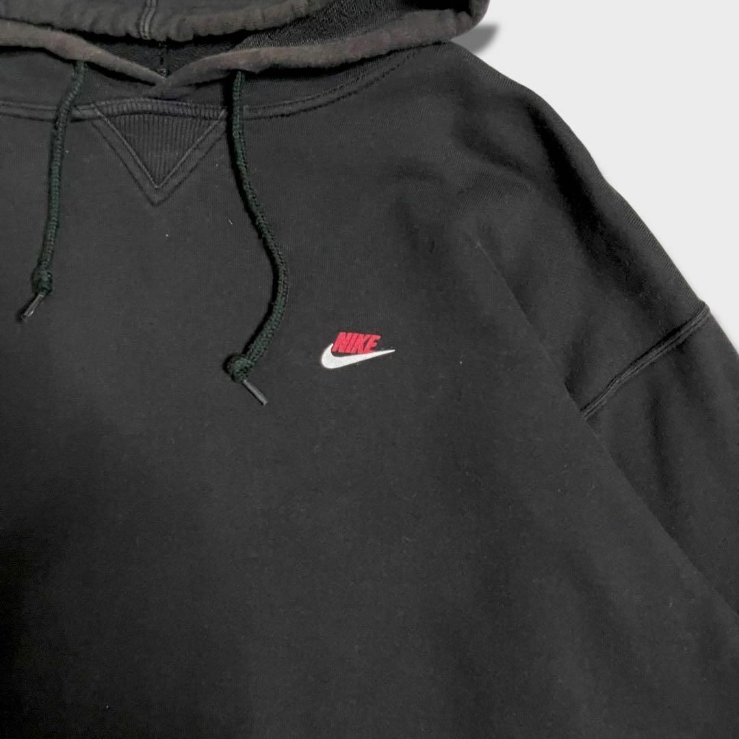 NIKE(ナイキ)のNIKE　ナイキ　パーカー　ワンポイント　シンプル　ブラック その他のその他(その他)の商品写真