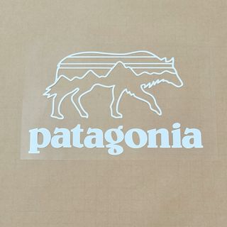 パタゴニア(patagonia)のPatagonia パタゴニア ステッカー ウルフ◆15㎝◆グロスホワイト◆白◆(その他)