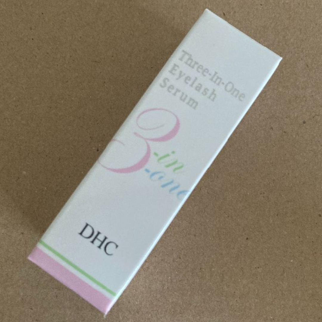 DHC(ディーエイチシー)のDHCスリー イン ワン アイラッシュ セラム 定価2156円の品 コスメ/美容のスキンケア/基礎化粧品(まつ毛美容液)の商品写真