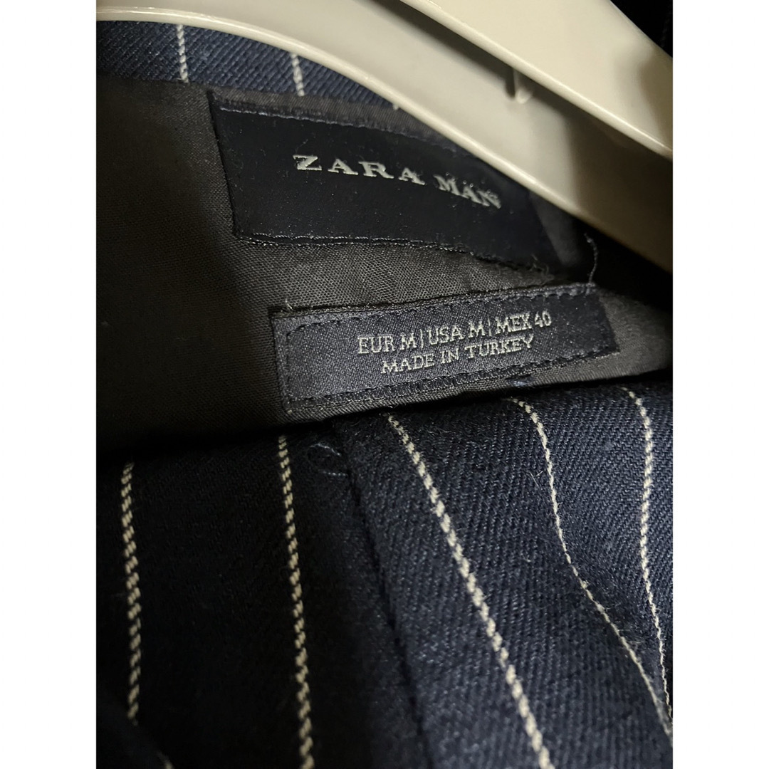 ZARA(ザラ)のZARA MANナチュラルファブリックリネン混イタリアンストライプジップベスト メンズのトップス(ベスト)の商品写真