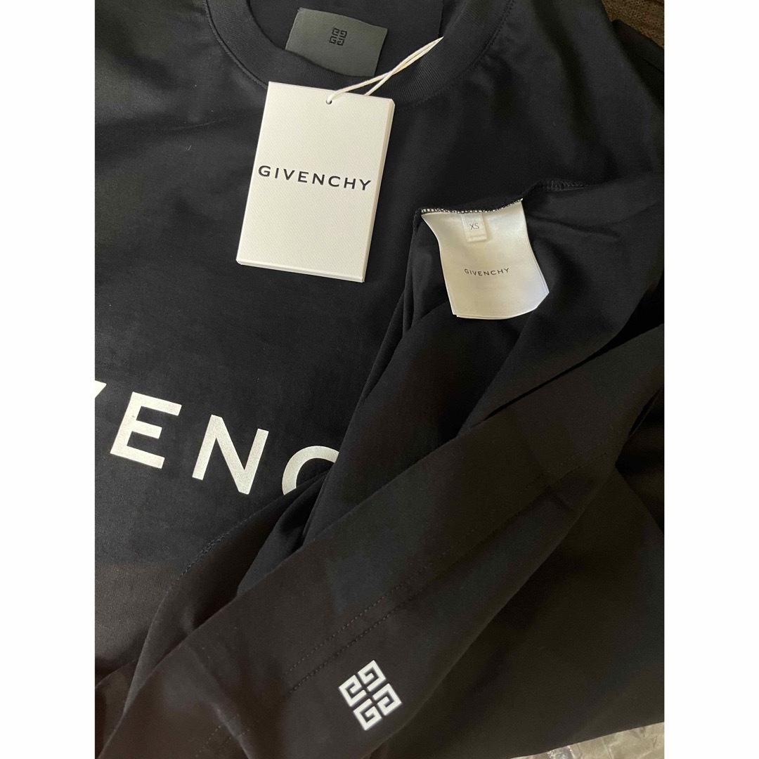 GIVENCHY Logo Tシャツ GIVENCHY Logo Tシャツ