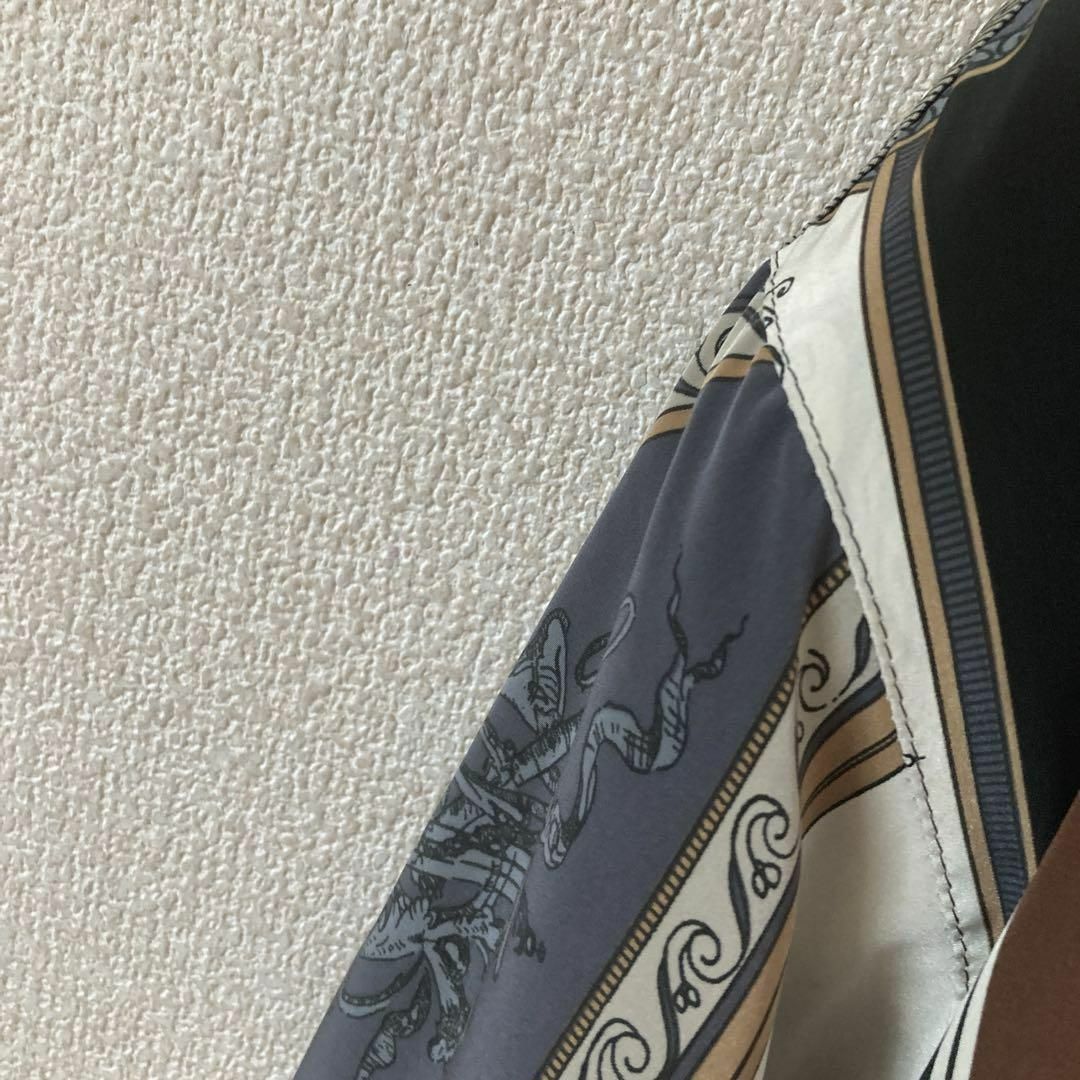 E2ユーロ柄ジャケット　ジップアップ　ゆったり　日本製ヴィンテージL〜XLメンズ レディースのジャケット/アウター(ブルゾン)の商品写真