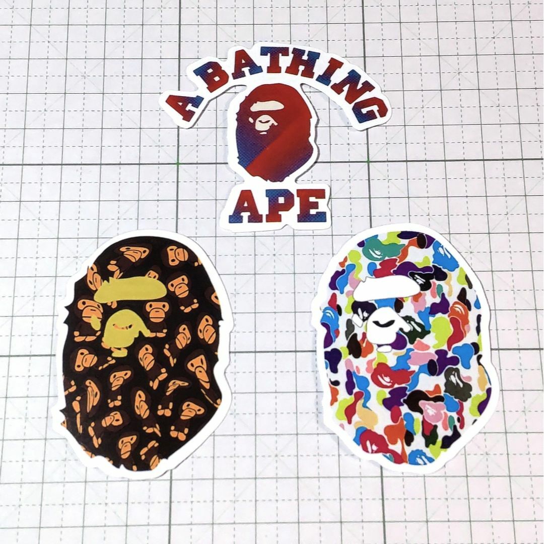 A BATHING APE(アベイシングエイプ)の31 A BATHING APE エイプ ステッカー3枚セット メンズのファッション小物(その他)の商品写真