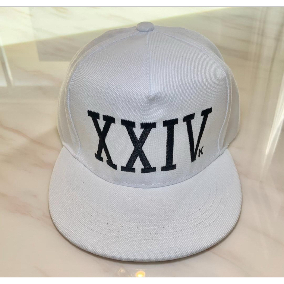 【大人気】ブルーノマーズ XXIV 24K  ホワイト キャップ 男女兼用 メンズの帽子(キャップ)の商品写真