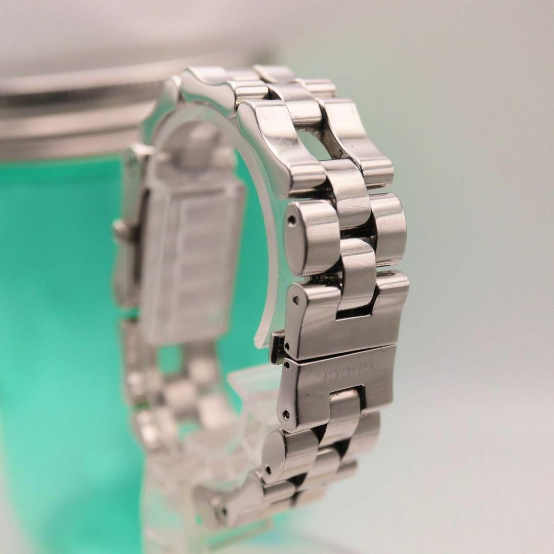 Gucci(グッチ)の良品 GUCCI スクエア シルバー クォーツ レディース腕時計 803 レディースのファッション小物(腕時計)の商品写真