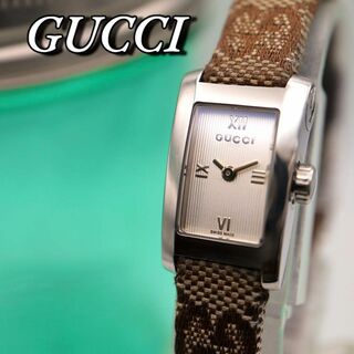 グッチ(Gucci)の美品 GUCCI GGキャンバスベルト スクエア レディース腕時計 806(腕時計)