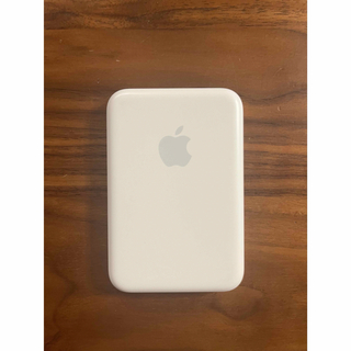 アップル(Apple)のApple MagSafe バッテリーパック MJWY3ZA/A(バッテリー/充電器)