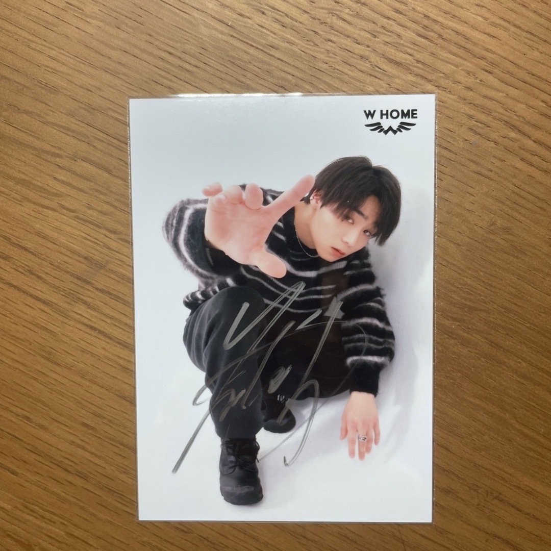 八村倫太郎　サイン入りブロマイド　第3弾 エンタメ/ホビーのタレントグッズ(アイドルグッズ)の商品写真