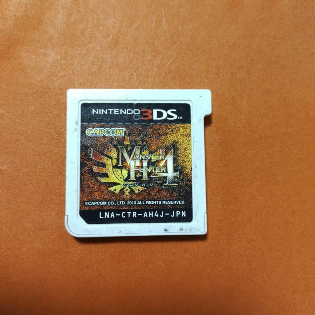 ニンテンドー3DS(ニンテンドー3DS)のモンスターハンター4 エンタメ/ホビーのゲームソフト/ゲーム機本体(携帯用ゲームソフト)の商品写真