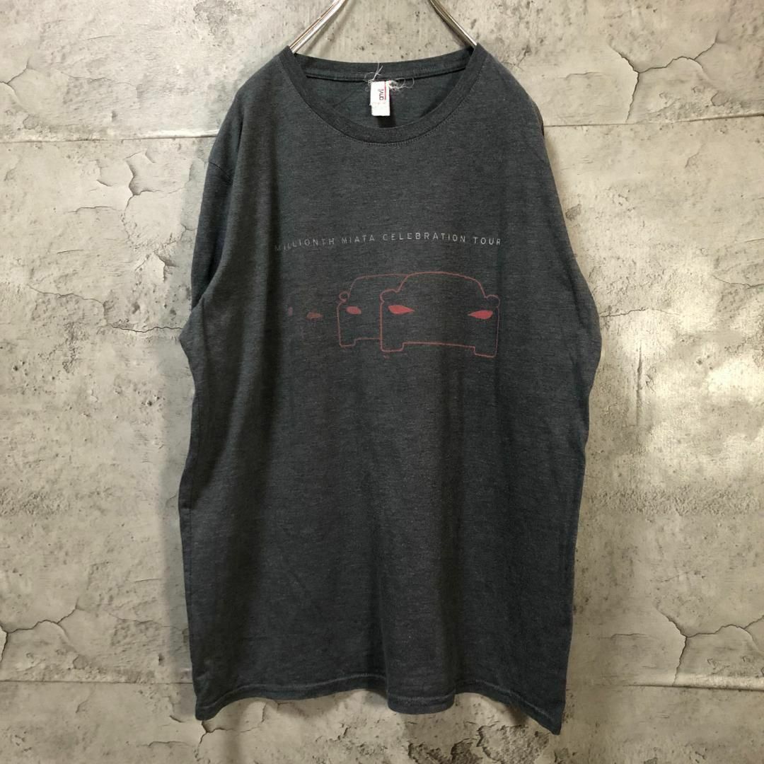 MILLIONTH MIATA マツダ 車 USA輸入 Tシャツ メンズのトップス(Tシャツ/カットソー(半袖/袖なし))の商品写真