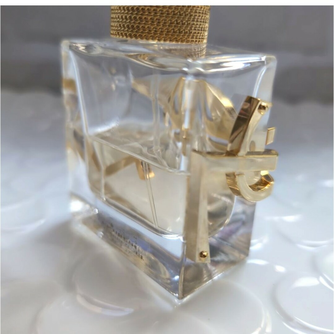 Yves Saint Laurent(イヴサンローラン)のイヴサンローラン　リブレオーデパルファム コスメ/美容の香水(香水(女性用))の商品写真