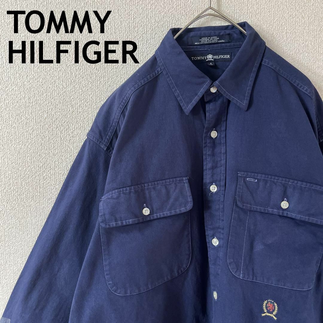 TOMMY HILFIGER(トミーヒルフィガー)のY1 トミーヒルフィガー　ワンポイント刺繍　無地シャツ　大きめSメンズ　ゆるだぼ メンズのトップス(Tシャツ/カットソー(七分/長袖))の商品写真