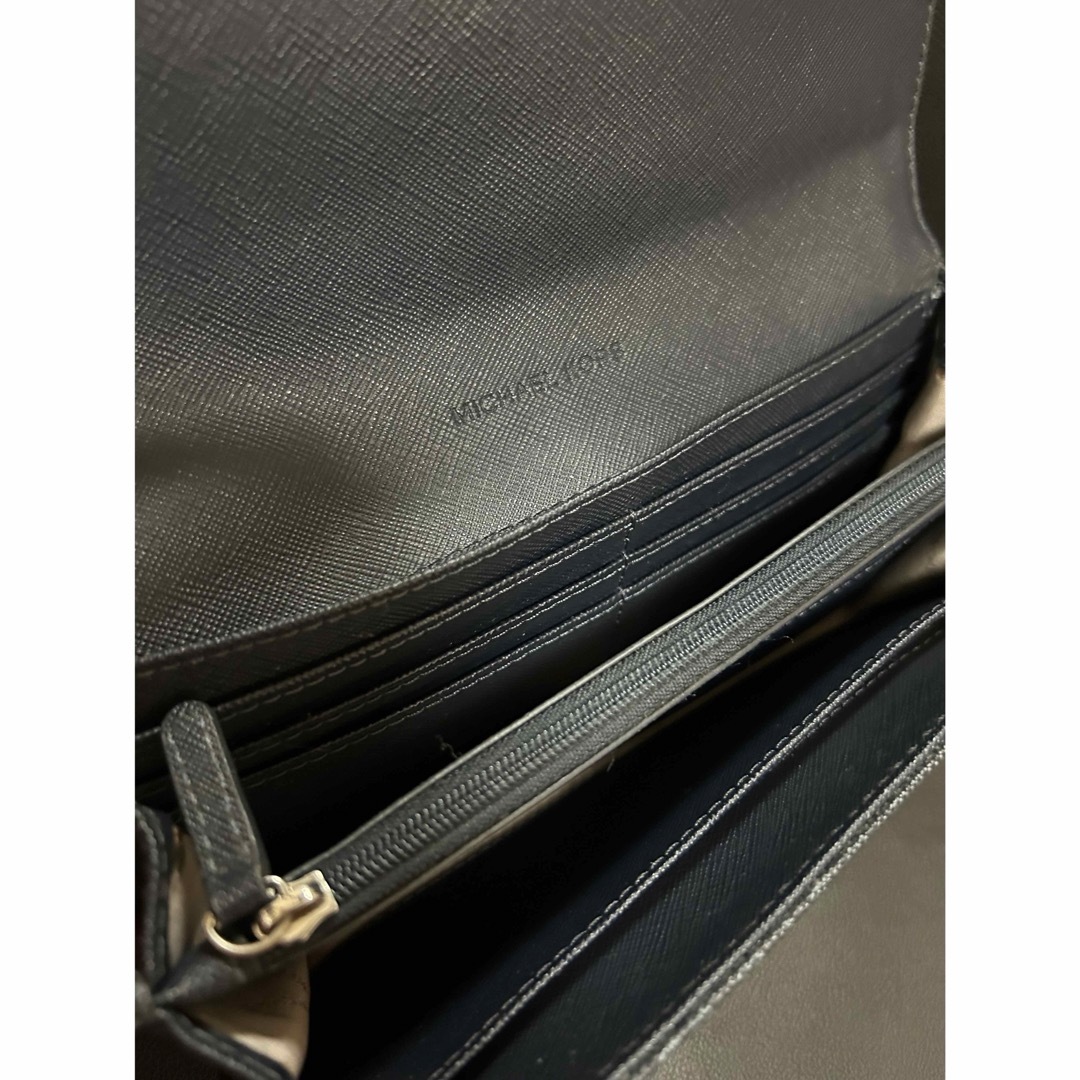 Michael Kors(マイケルコース)のMICHAEL KORS フルトン シグネチャー フラップ レディース長財布  レディースのファッション小物(財布)の商品写真