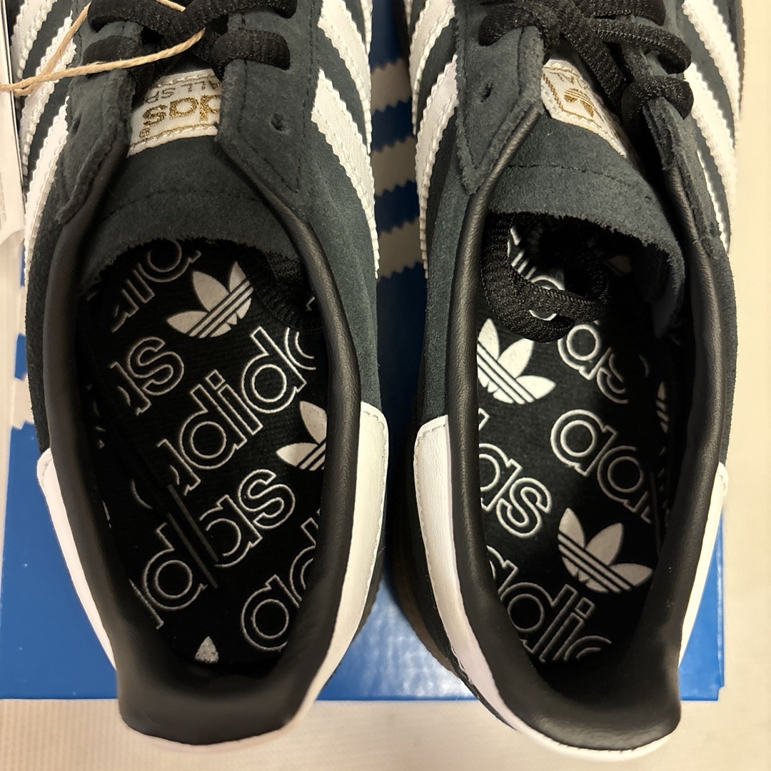 adidas(アディダス)のadidas HANDBALL SPEZIAL DB3021 23.5 ブラック レディースの靴/シューズ(スニーカー)の商品写真