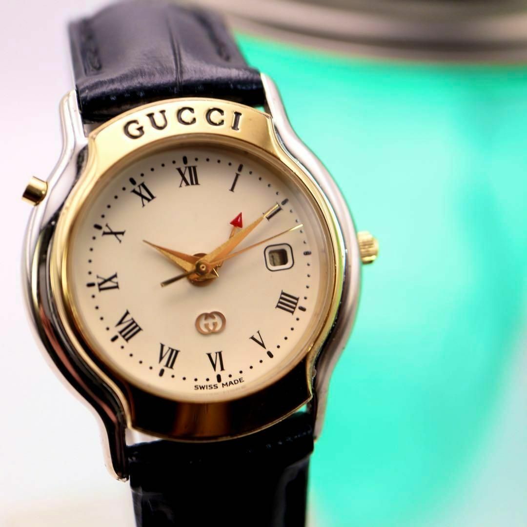 Gucci(グッチ)の美品！GUCCI デイト ゴールド クォーツ レディース腕時計 525 レディースのファッション小物(腕時計)の商品写真