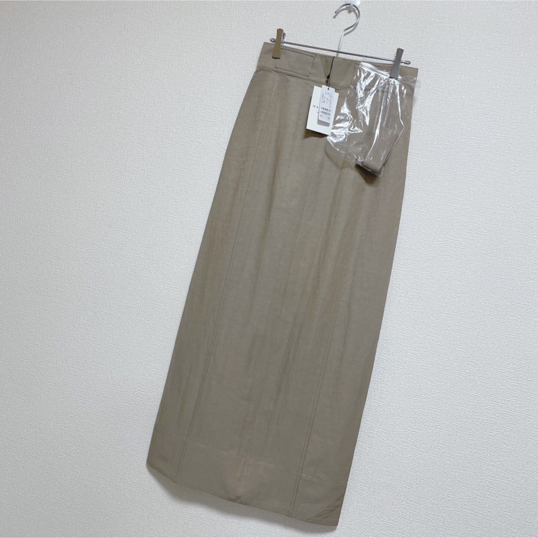 MACPHEE(マカフィー)の【新品タグ付】MACPHEEスラブツイルIラインロングスカート　ベージュ　34 レディースのスカート(ロングスカート)の商品写真