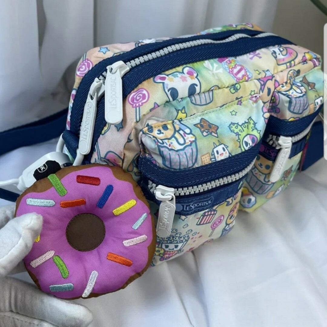 LeSportsac(レスポートサック)のLeSportsacレスポートサック   tokidoki   ショルダーバッグ レディースのバッグ(ショルダーバッグ)の商品写真