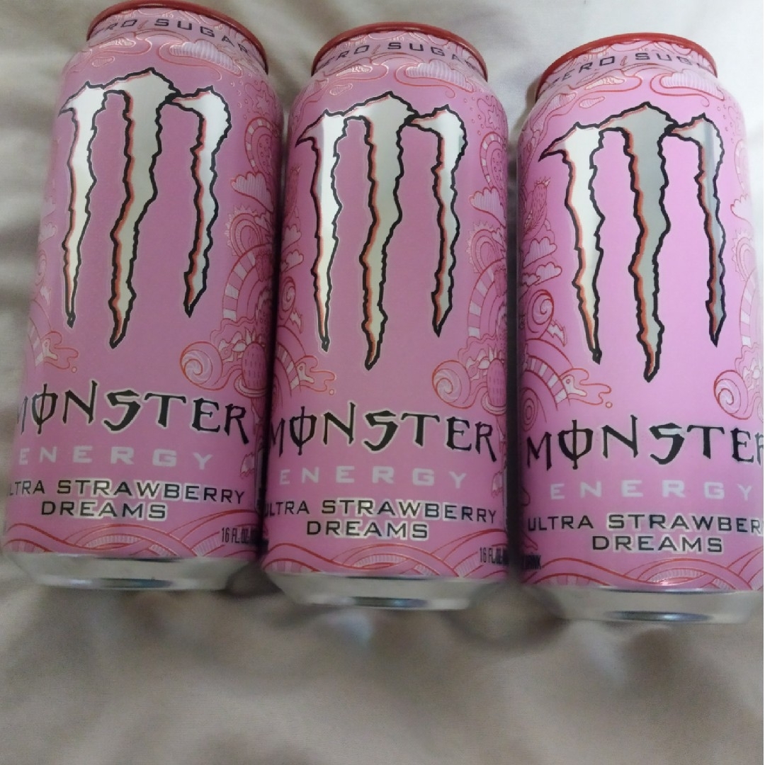 Monster Energy(モンスターエナジー)のエナジードリンク Monster 3本セット 食品/飲料/酒の飲料(ソフトドリンク)の商品写真