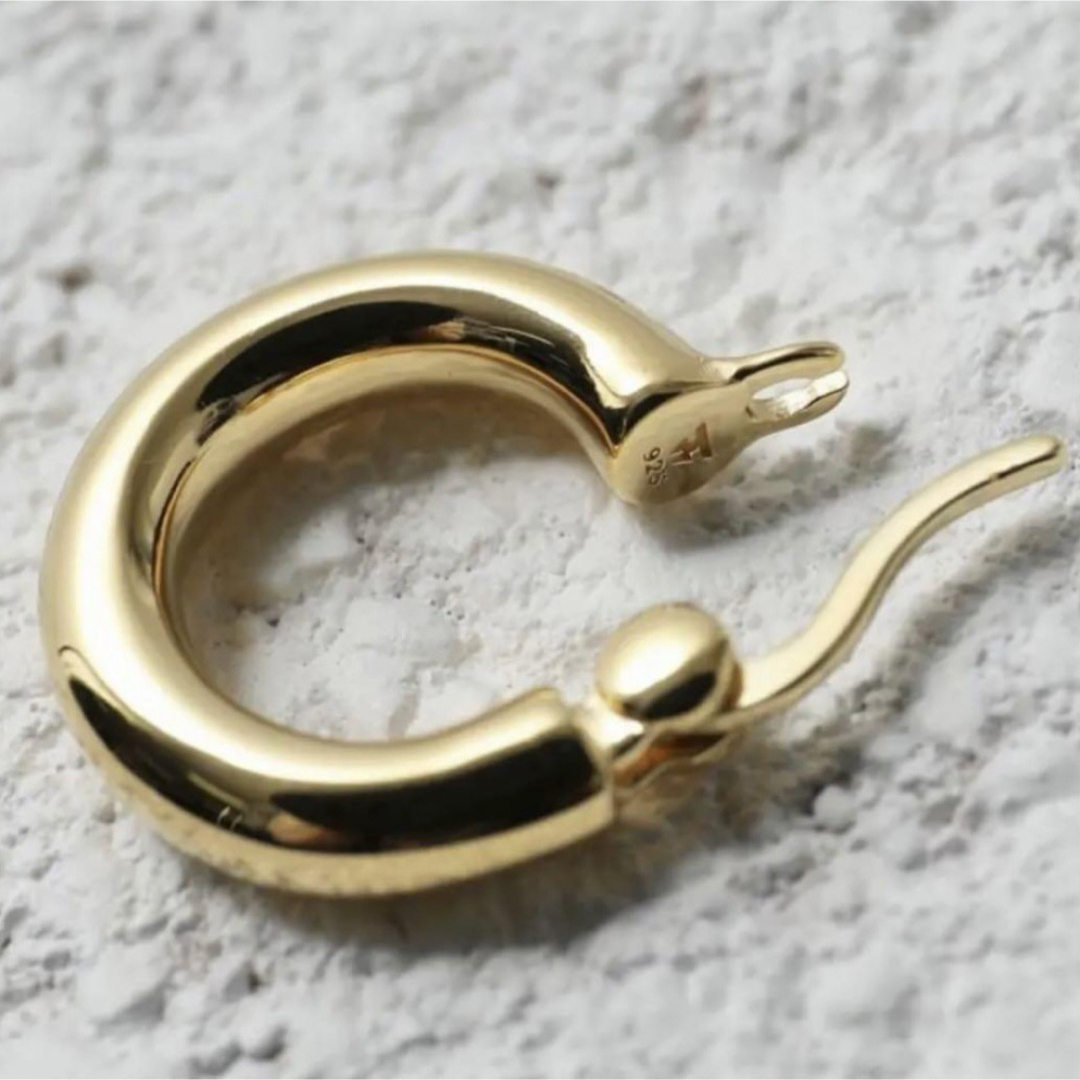 TOM WOOD - 新品 TOMWOOD トムウッド ピアス クラシック フープ TOM WOOD - 新品 TOMWOOD トムウッド ピアス クラシック フープ
