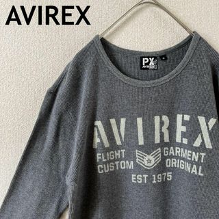 アヴィレックス(AVIREX)のV3アヴィレックス　ロンT 長袖　tシャツ ストレッチMメンズ 灰　背面プリント(Tシャツ/カットソー(七分/長袖))