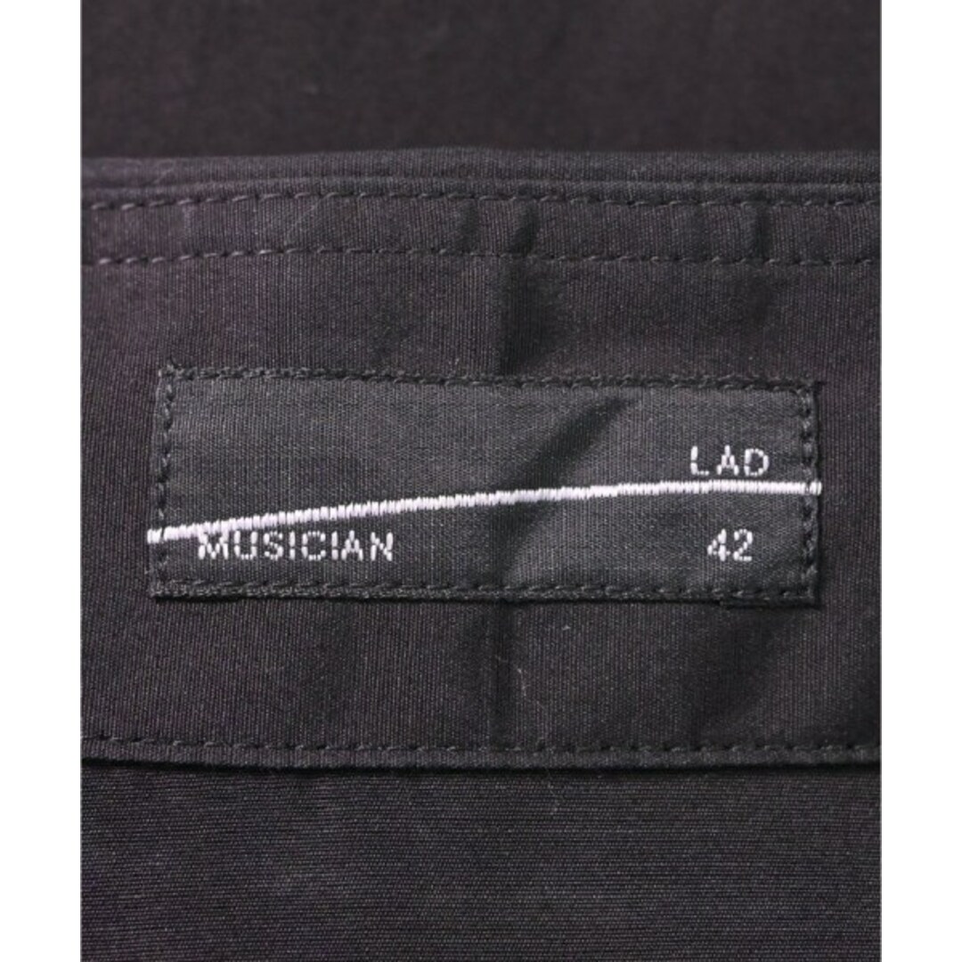 LAD MUSICIAN(ラッドミュージシャン)のLAD MUSICIAN カジュアルシャツ 42(S位) 黒 【古着】【中古】 メンズのトップス(シャツ)の商品写真