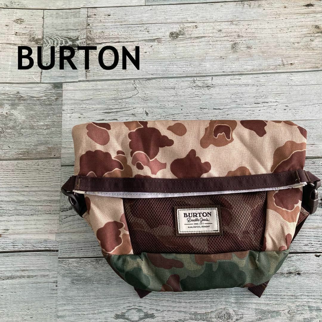 BURTON(バートン)のバートン　BURTON ショルダーバッグ　カモフラ柄　ポーチ　メンズレディース メンズのバッグ(ショルダーバッグ)の商品写真