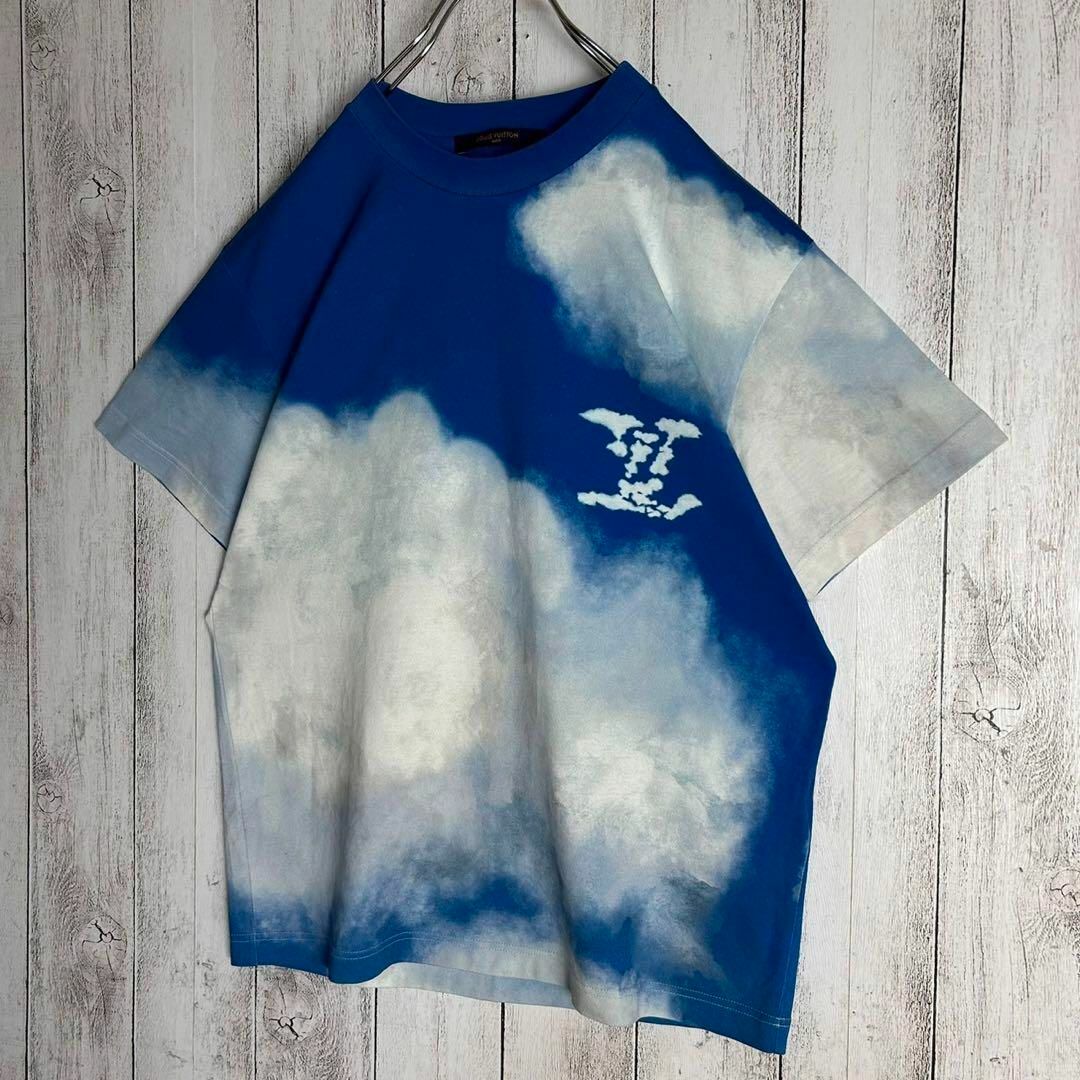 LOUIS VUITTON(ルイヴィトン)の【人気デザイン】ルイヴィトン☆クラウドロゴ プリント Tシャツ 入手困難 メンズのトップス(Tシャツ/カットソー(半袖/袖なし))の商品写真