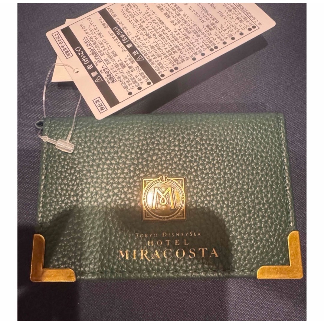 東京ディズニーシー　ホテルミラコスタ　パスケース  新品未使用品 レディースのトップス(カットソー(半袖/袖なし))の商品写真