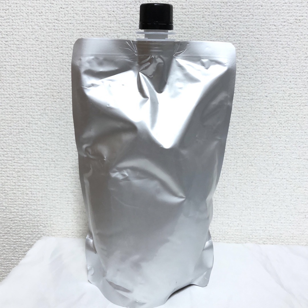 新品 コンブリアンス スパークル エアートリートメント 600g コスメ/美容のヘアケア/スタイリング(トリートメント)の商品写真