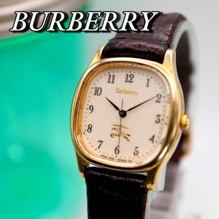 バーバリー(BURBERRY)の良品 BURBERRY スクエア ゴールド クォーツ レディース腕時計 818(腕時計)