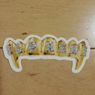 シュプリーム(Supreme)のSUPREME FRONTS STICKER(その他)