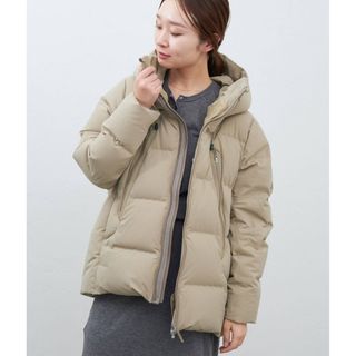 25%オフ！新品IENA 【DESCENTE】別注 水沢ダウン