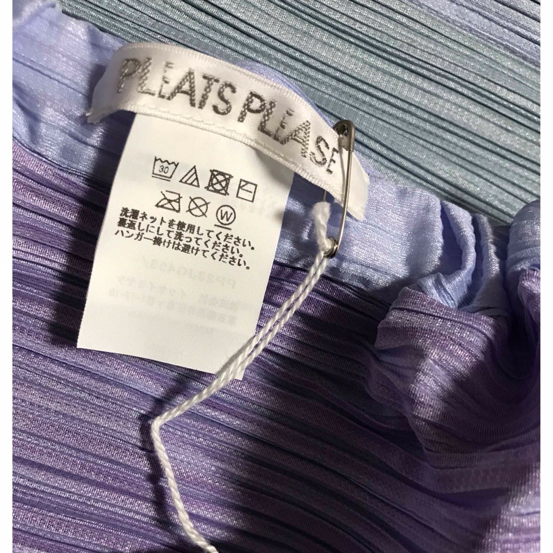 PLEATS PLEASE ISSEY MIYAKE(プリーツプリーズイッセイミヤケ)のPLEATS PLEASE ISSEY MIYAKE SKIRT BOUNCE レディースのスカート(その他)の商品写真