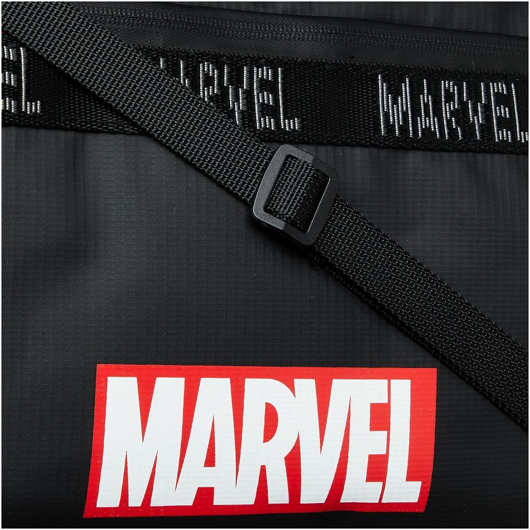 【人気商品】丸眞 サコッシュ Marvel マーベル ロゴ ロゴポイント 250 レディースのバッグ(その他)の商品写真