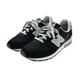 ニューバランス(New Balance)のNew Balance ニューバランス スニーカー 24.5cm 黒xグレー 【古着】【中古】(スニーカー)