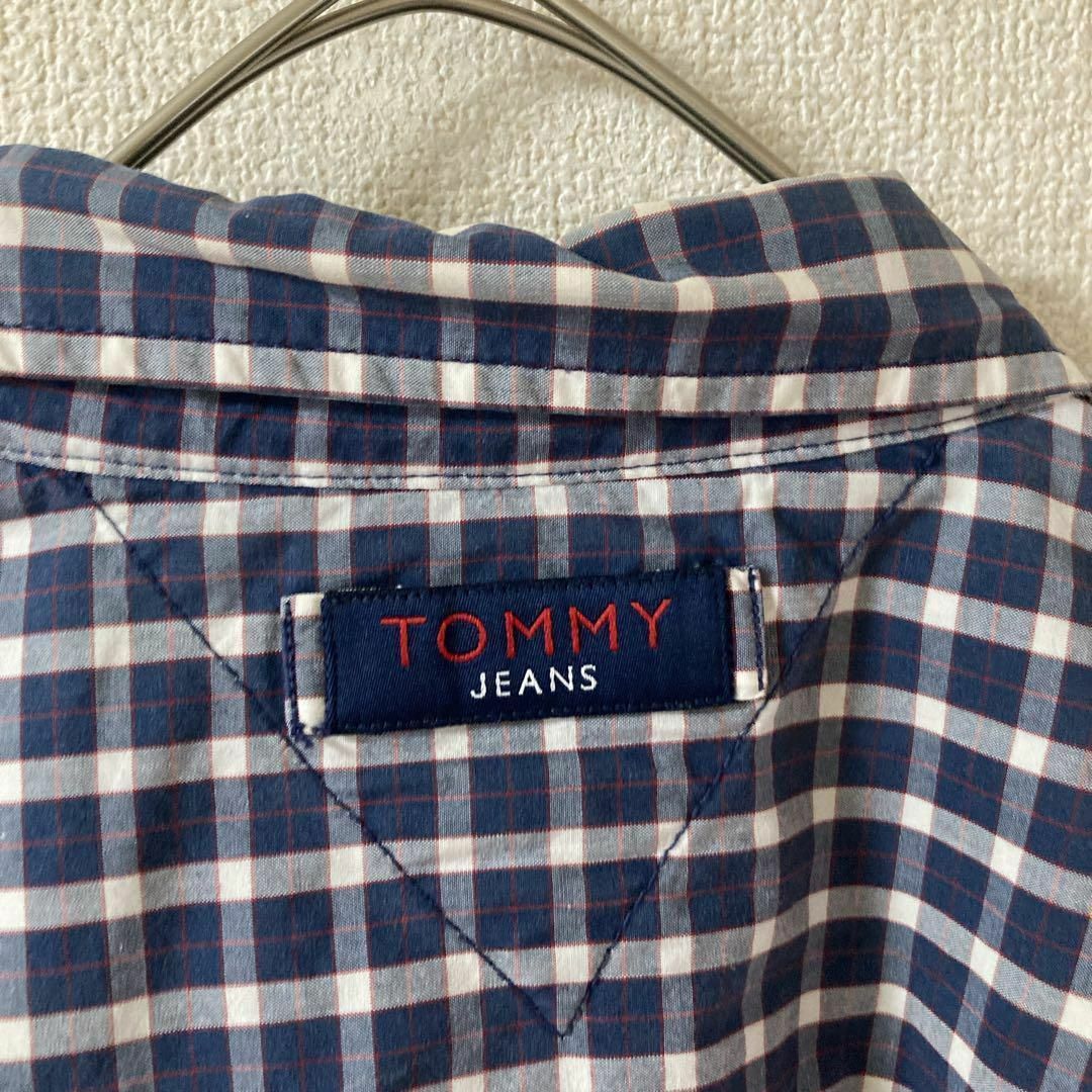TOMMY JEANS(トミージーンズ)のK3 トミージーンズ　チェック柄シャツ　長袖　ゆったり　Ｌメンズ メンズのトップス(Tシャツ/カットソー(七分/長袖))の商品写真