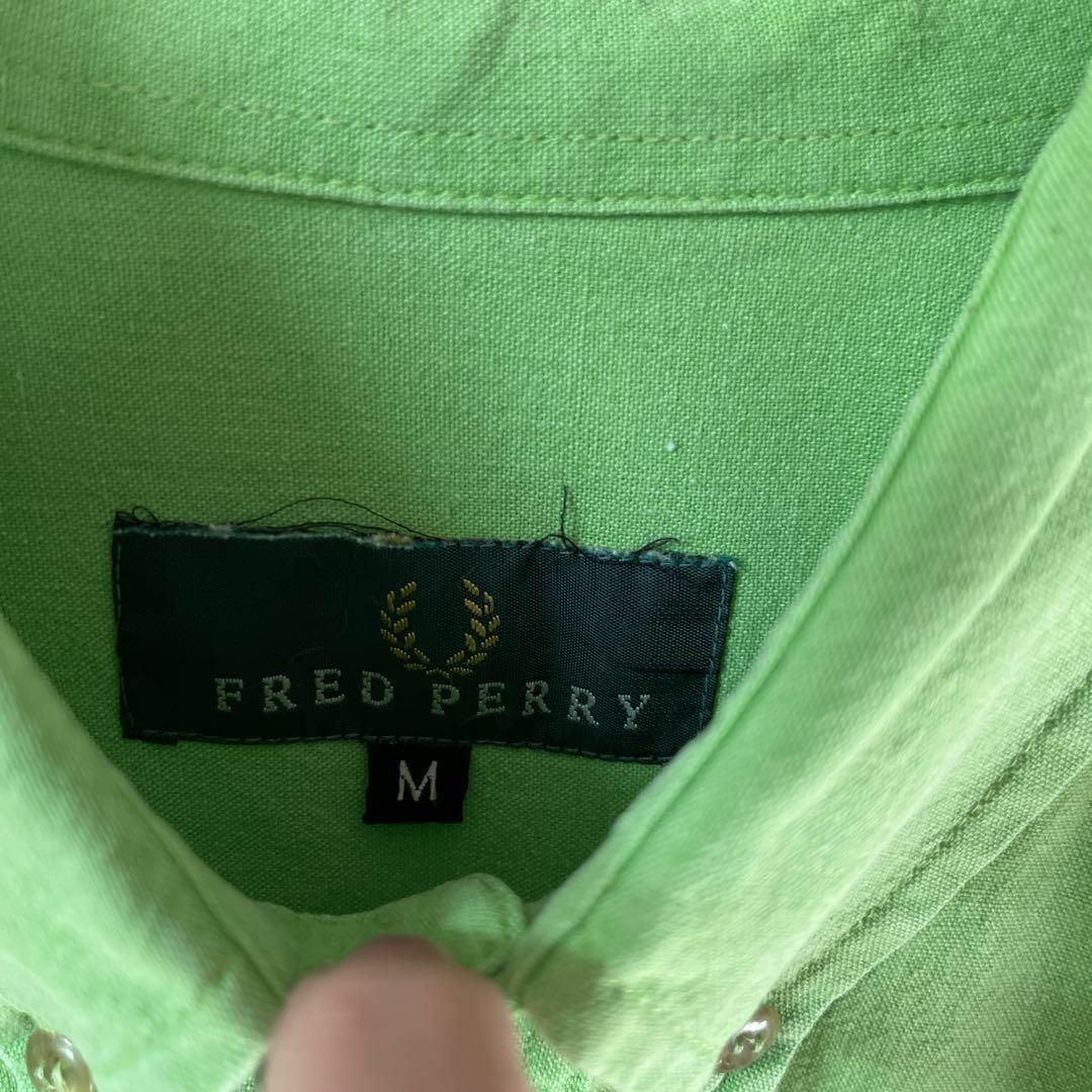 FRED PERRY(フレッドペリー)のJ1 フレッドペリー　コットンシャツ　長袖　Mメンズ グリーン系　ゆったり メンズのトップス(Tシャツ/カットソー(七分/長袖))の商品写真