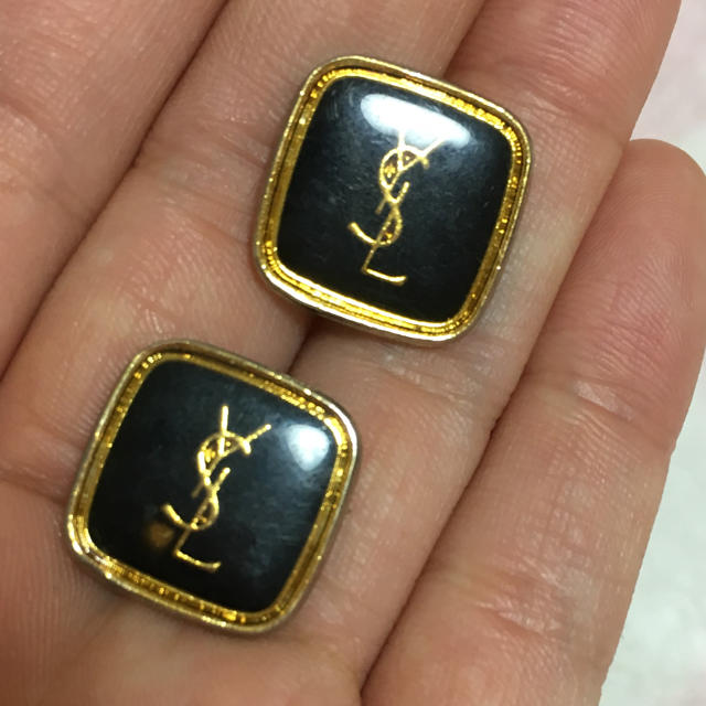 Yves Saint Laurent Beaute(イヴサンローランボーテ)のイブサンローラン カフス メンズのスーツ(その他)の商品写真