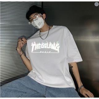 【在庫わずか】胸ロゴ 半袖 白 反射 スケーター ストリート ペアコーデ  韓国(Tシャツ/カットソー(半袖/袖なし))