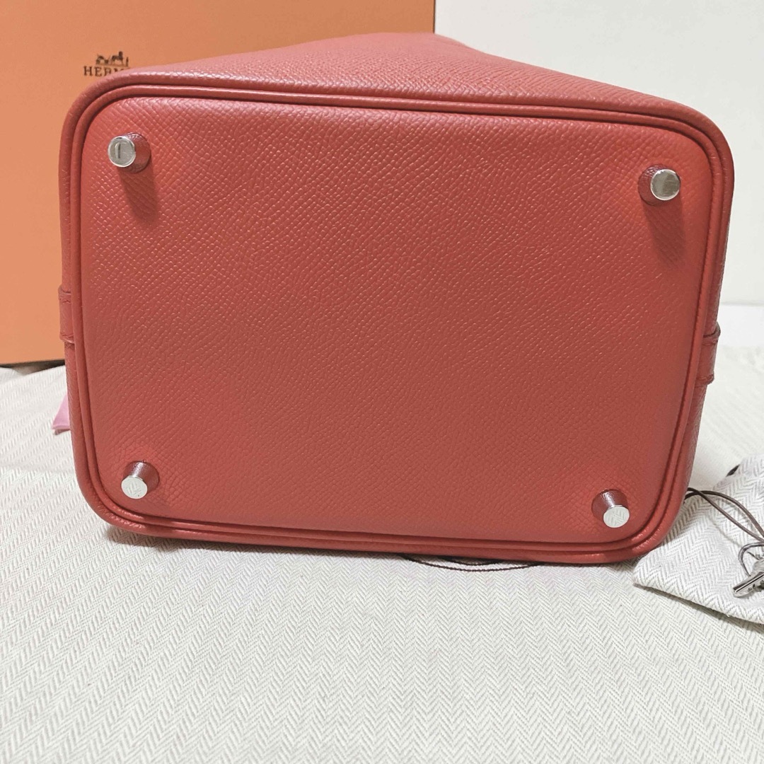 Hermes(エルメス)の超美品★ エルメス ピコタン ロック PM  D刻印 トレサージュ 正規品♡ レディースのバッグ(ハンドバッグ)の商品写真