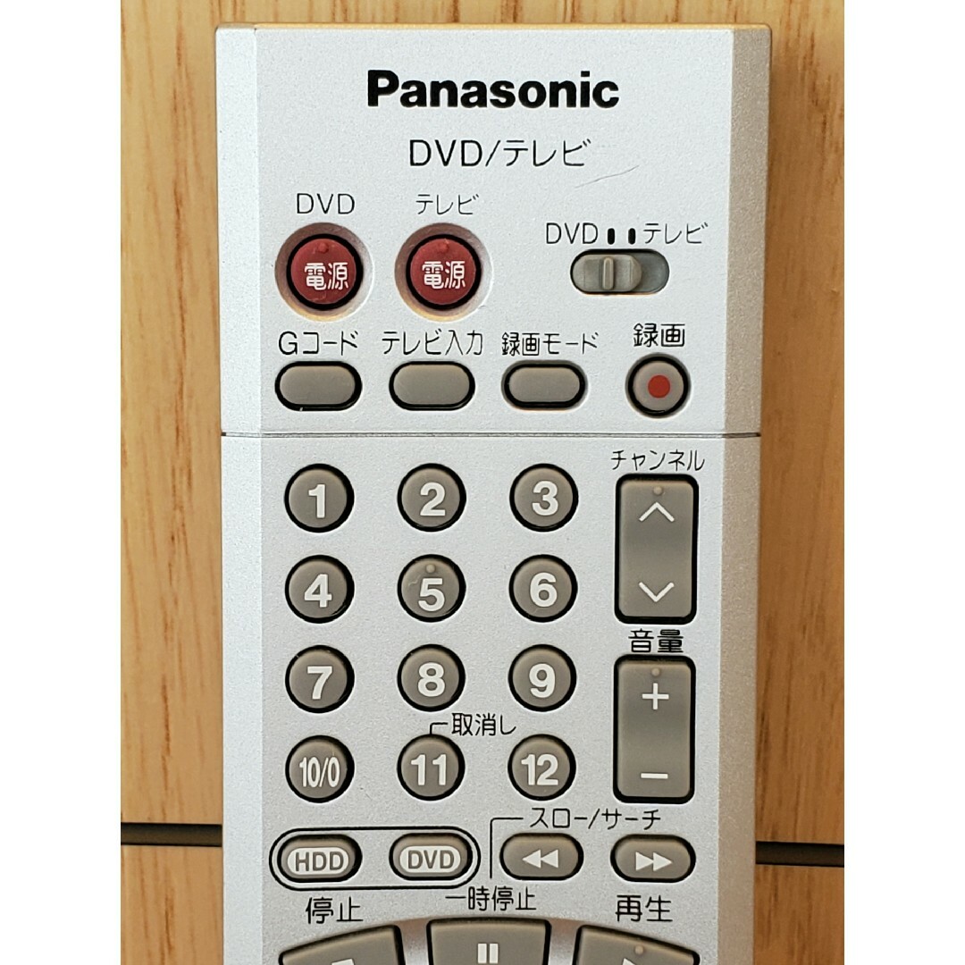 Panasonic(パナソニック)のパナソニック DVDリモコン EUR7615KCO スマホ/家電/カメラのテレビ/映像機器(DVDプレーヤー)の商品写真